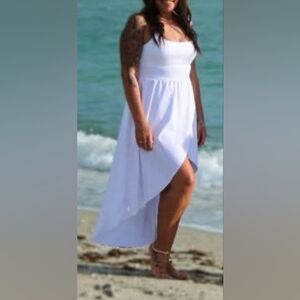 Elegant White Asymmetrical Dress Small HALARA